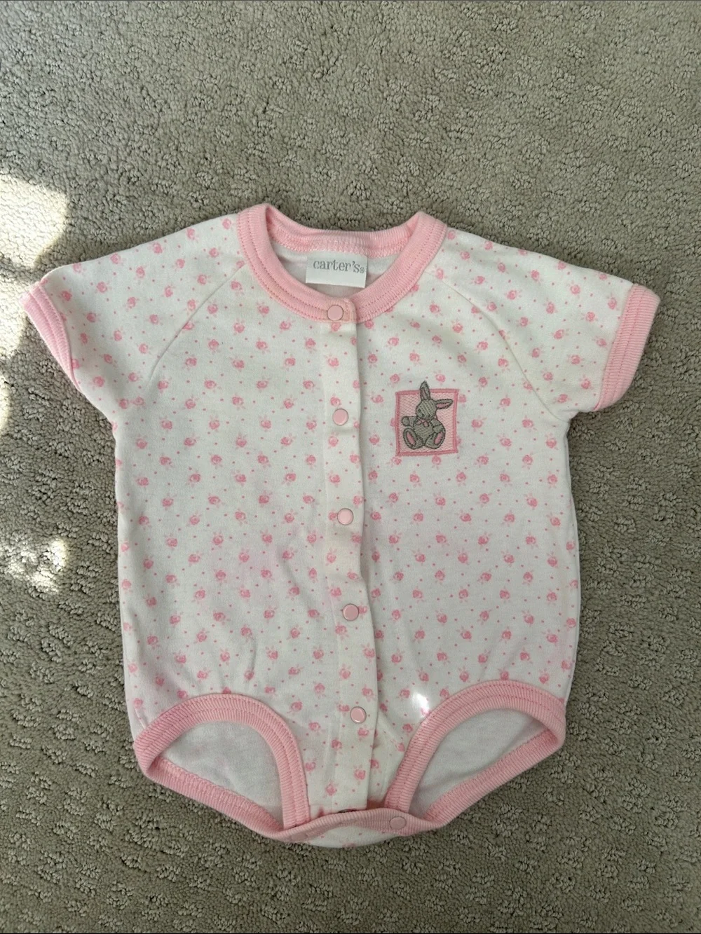 Vintage Carter's Pink Floral Baby One-Piece Bodysuit 3-6 months